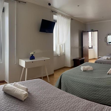 Residencia Aviz Hotel Peniche Kültér fotó