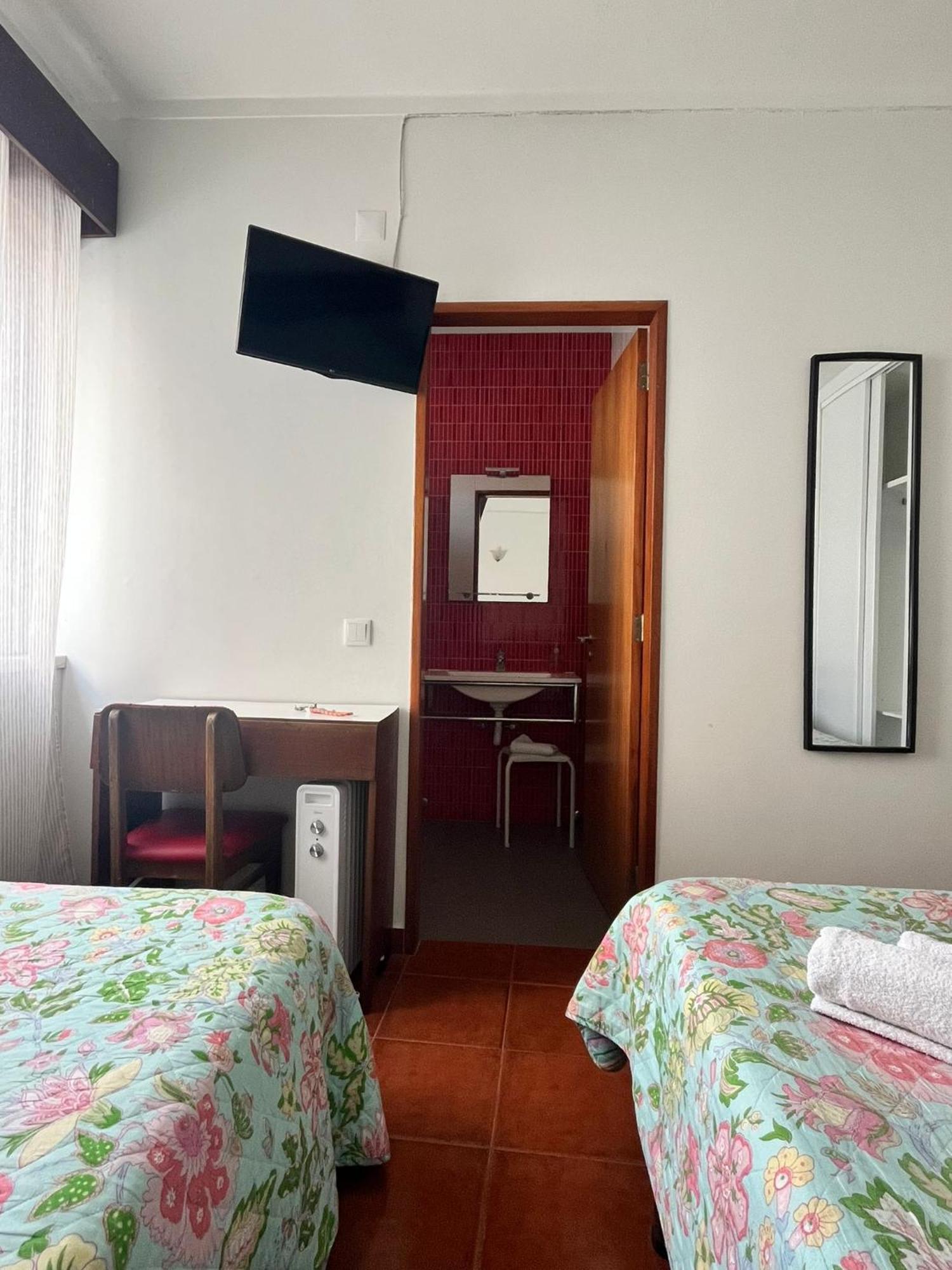 Residencia Aviz Hotel Peniche Kültér fotó