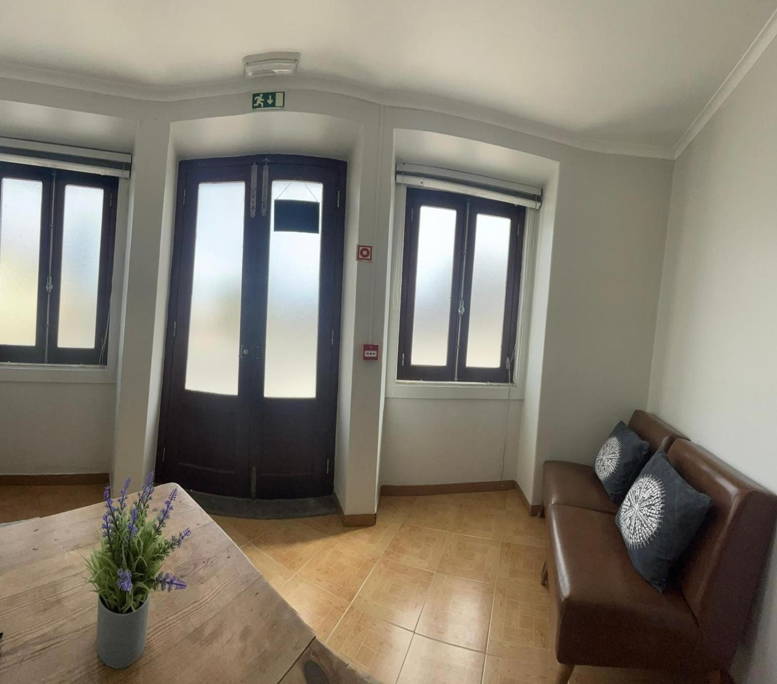 Residencia Aviz Hotel Peniche Szoba fotó