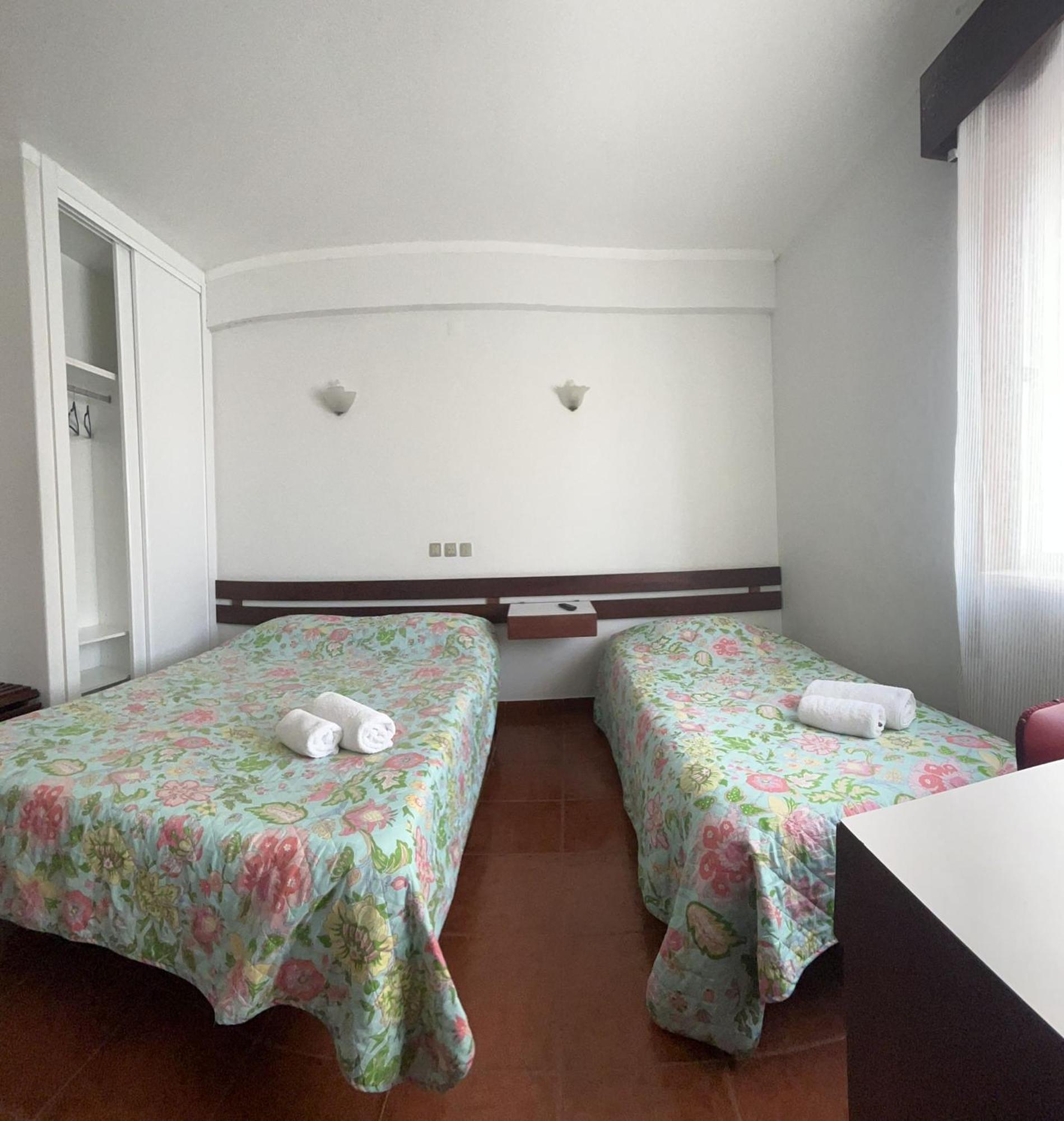 Residencia Aviz Hotel Peniche Szoba fotó